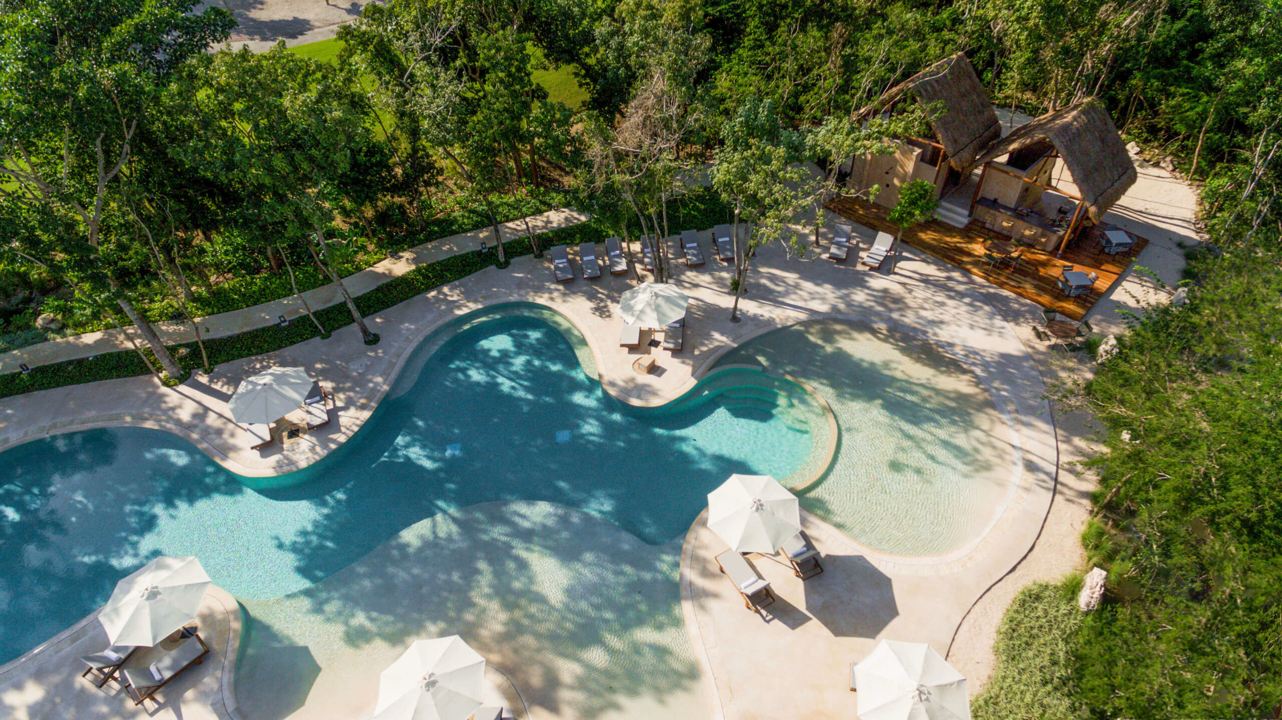 The Village 2 Bed Amazing Amenities in Luxury Gated Comunity